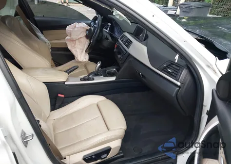 2015 BMW 320I из США, поврежденный, VIN WBA3B1C54F5A05864